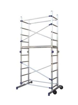 Échafaudage Roulant Aluminium Pinna sur fond blanc