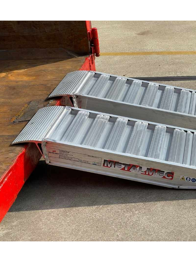 Paire de rampes de chargement trottoirs & bordures SH - jusqu'à 7,5T à vide