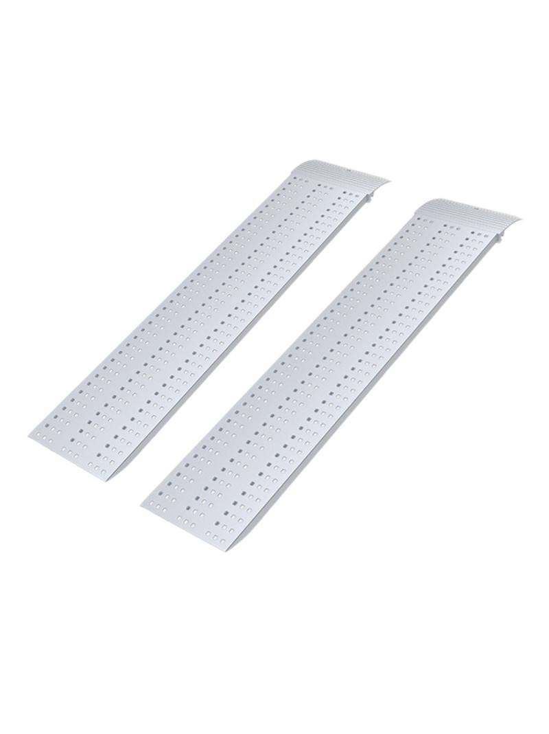 Paire de rampes de chargement M030 (largeur 32cm) - jusqu'à 800kg - sur fond blanc