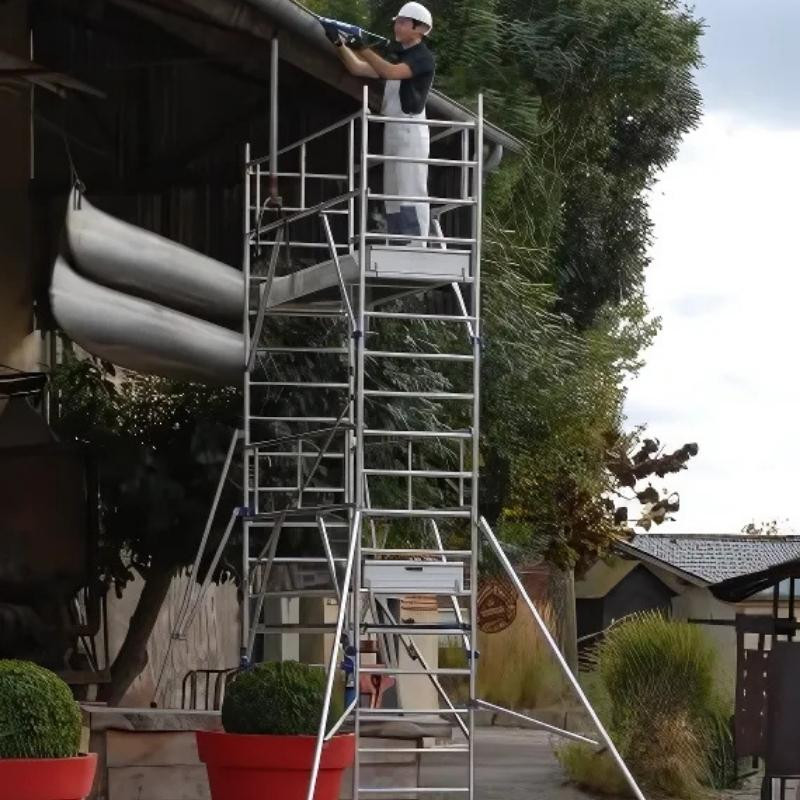 Échafaudage roulant aluminium : Longueur plateau 2 à 3 m - Hauteur plateau 3 à 4 m
